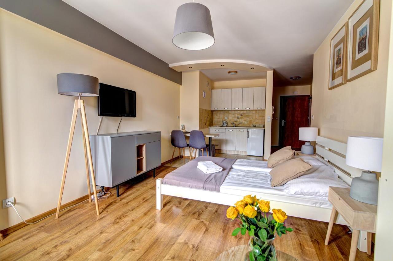 Krynica Apartamenty Apartament Studio Centrum 70 Buitenkant foto